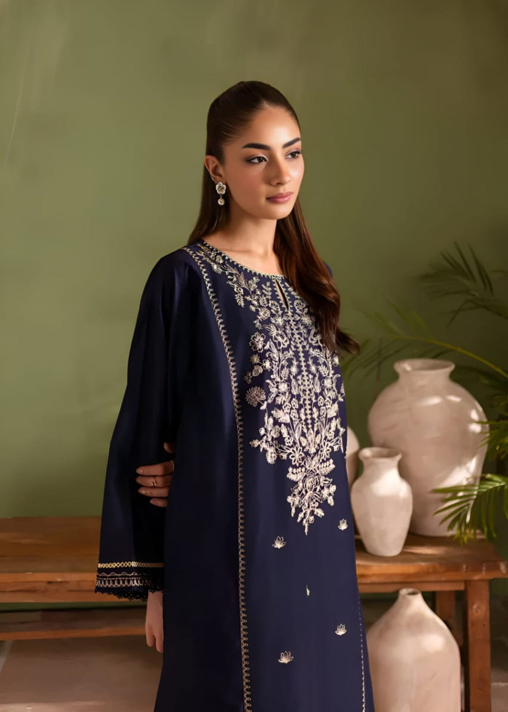 Shehroz Fashion Haya lawn embroidery suit Women 2pcs