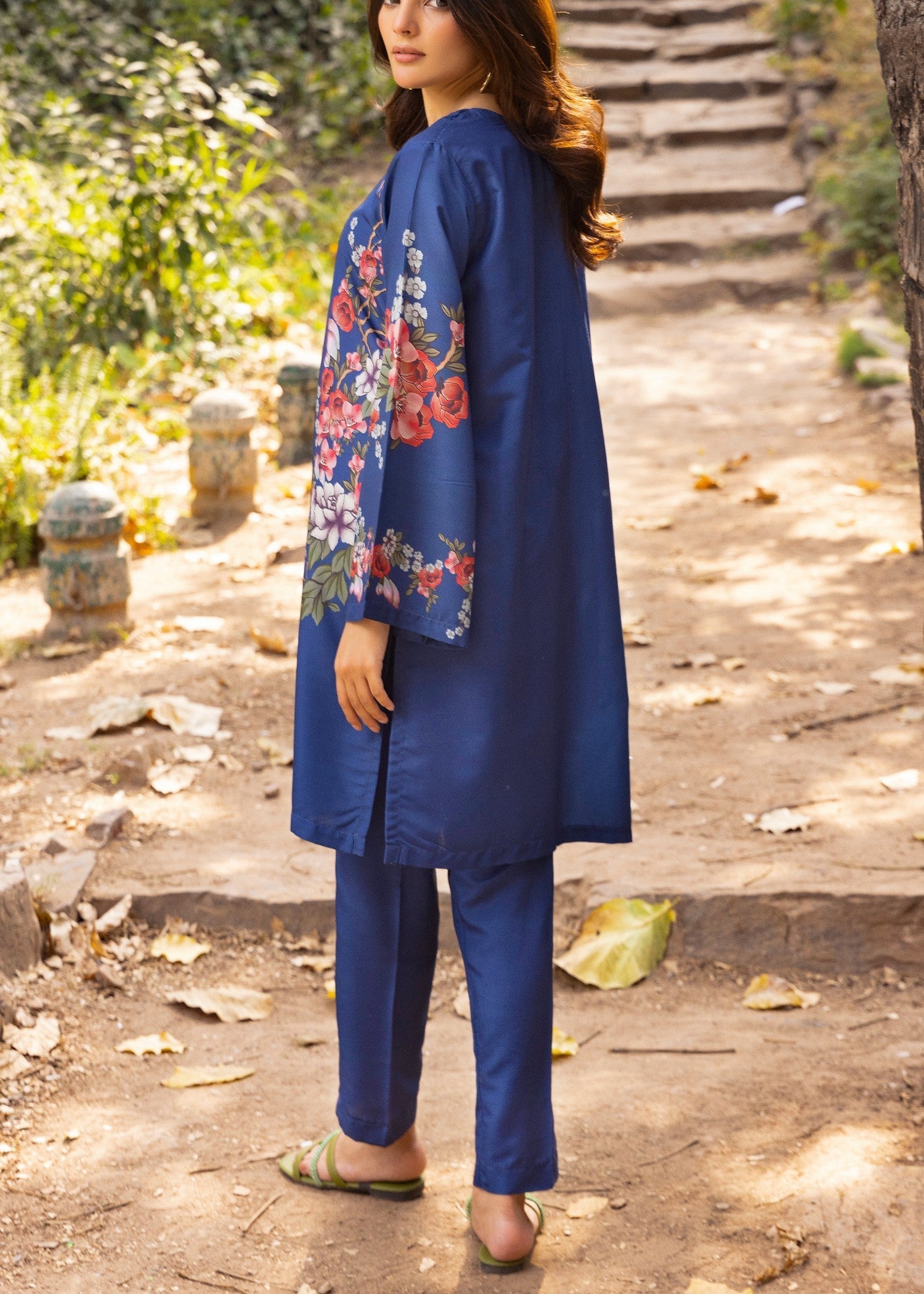 Aik Pret Royal Bloom CRP25 64 Women 2pcs