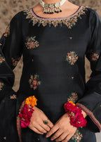 Maira Fashion Black embroided kurta set Women 3pcs