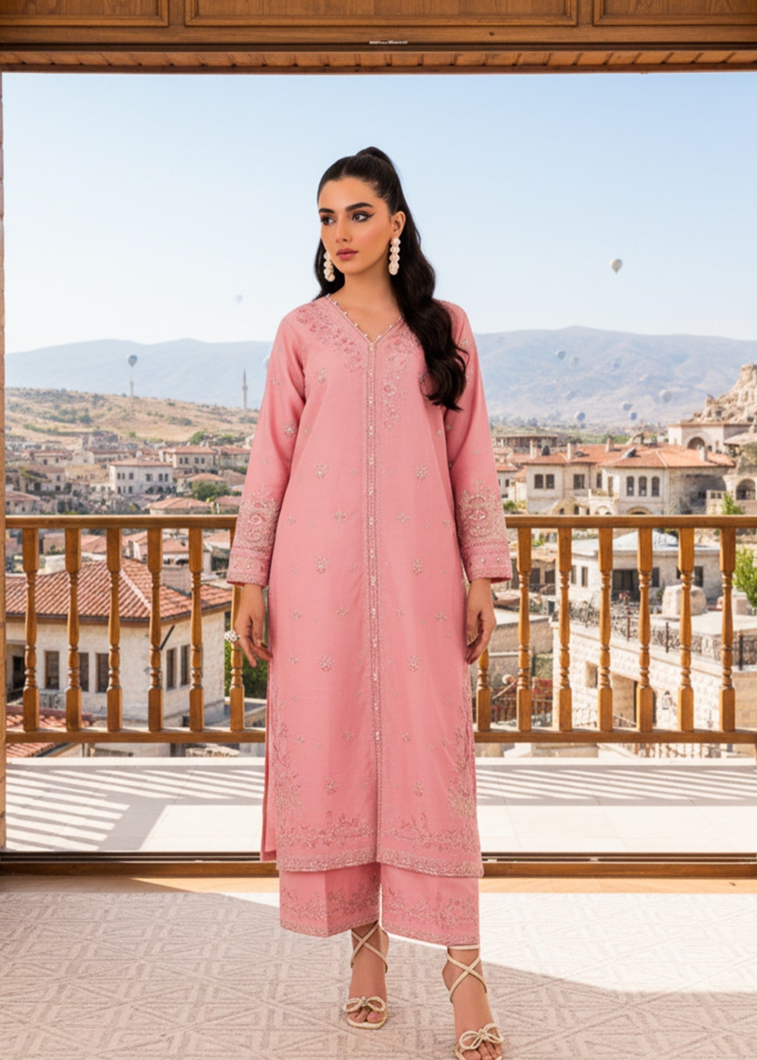 The Turkish Wear Dastak Embroireded Set Women 2pcs