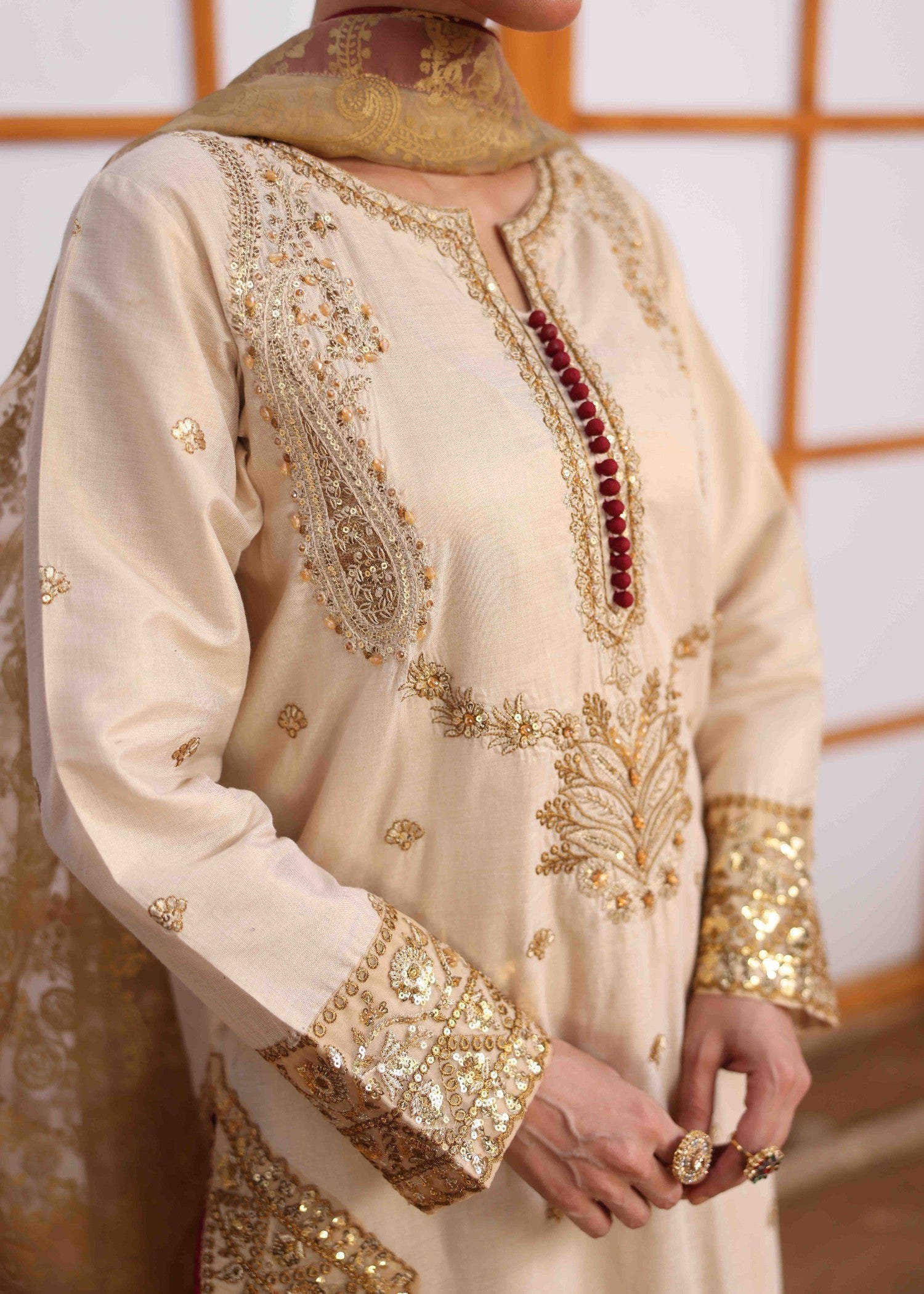 Costumo Astrid Women 3pcs