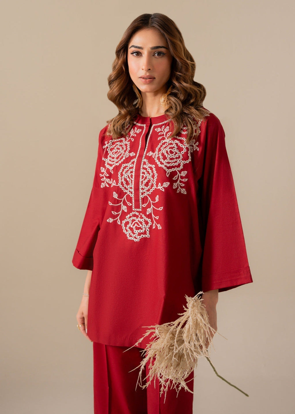 Kiara CRIMSON DUE Khaddar Embroidered Set Women 2pcs