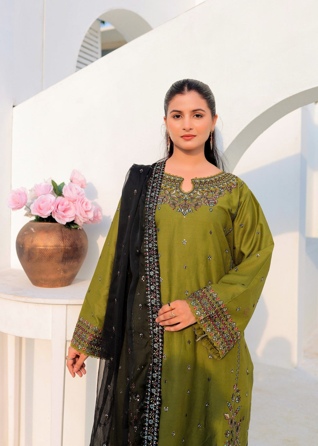 Shehroz Fashion EZZAL EMBROIDERY SUIT Women 3pcs