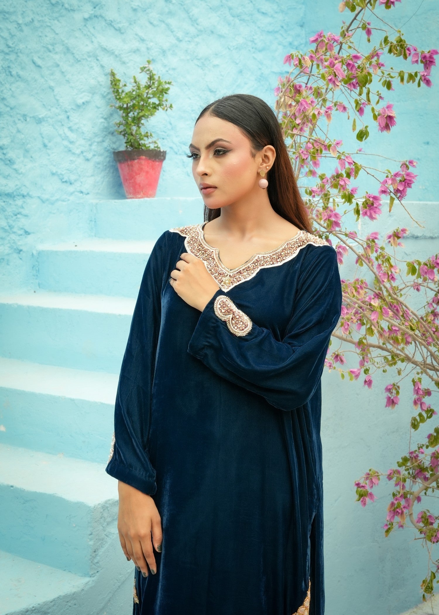 Madiha Gohar Noor e Shaam Velvet Dress Women 2pcs