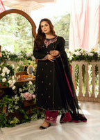 Omal By Komal Shehrzad Women 3pcs