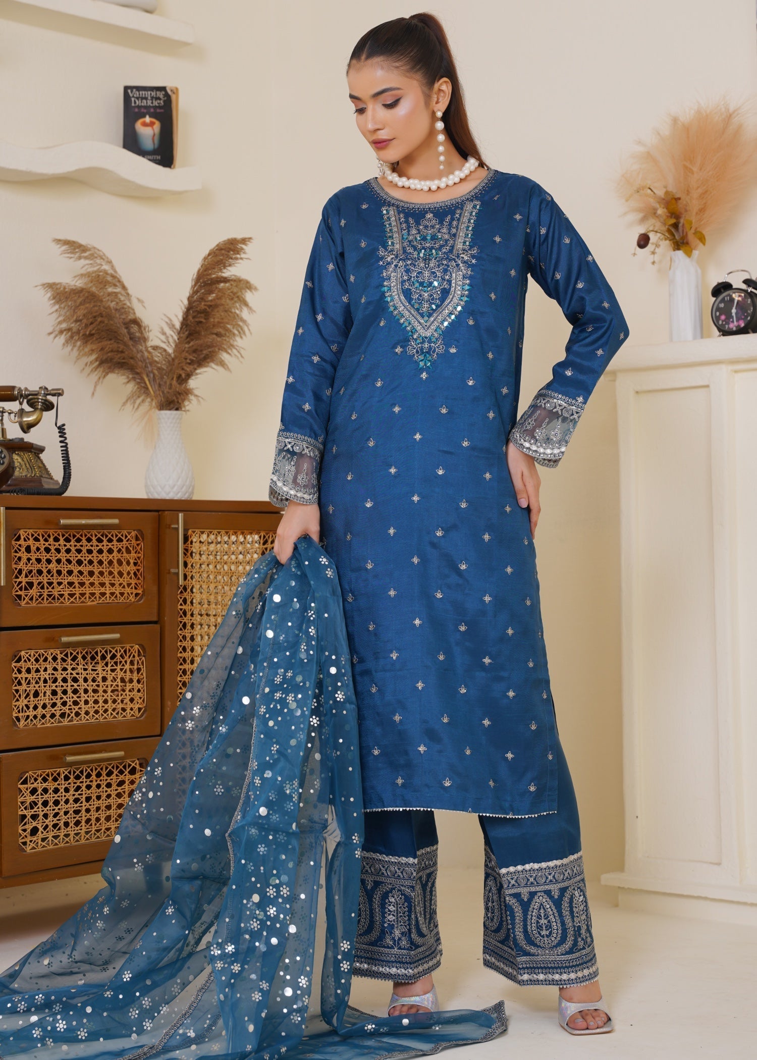 Laal Clothing MLC 017 Women 3pcs