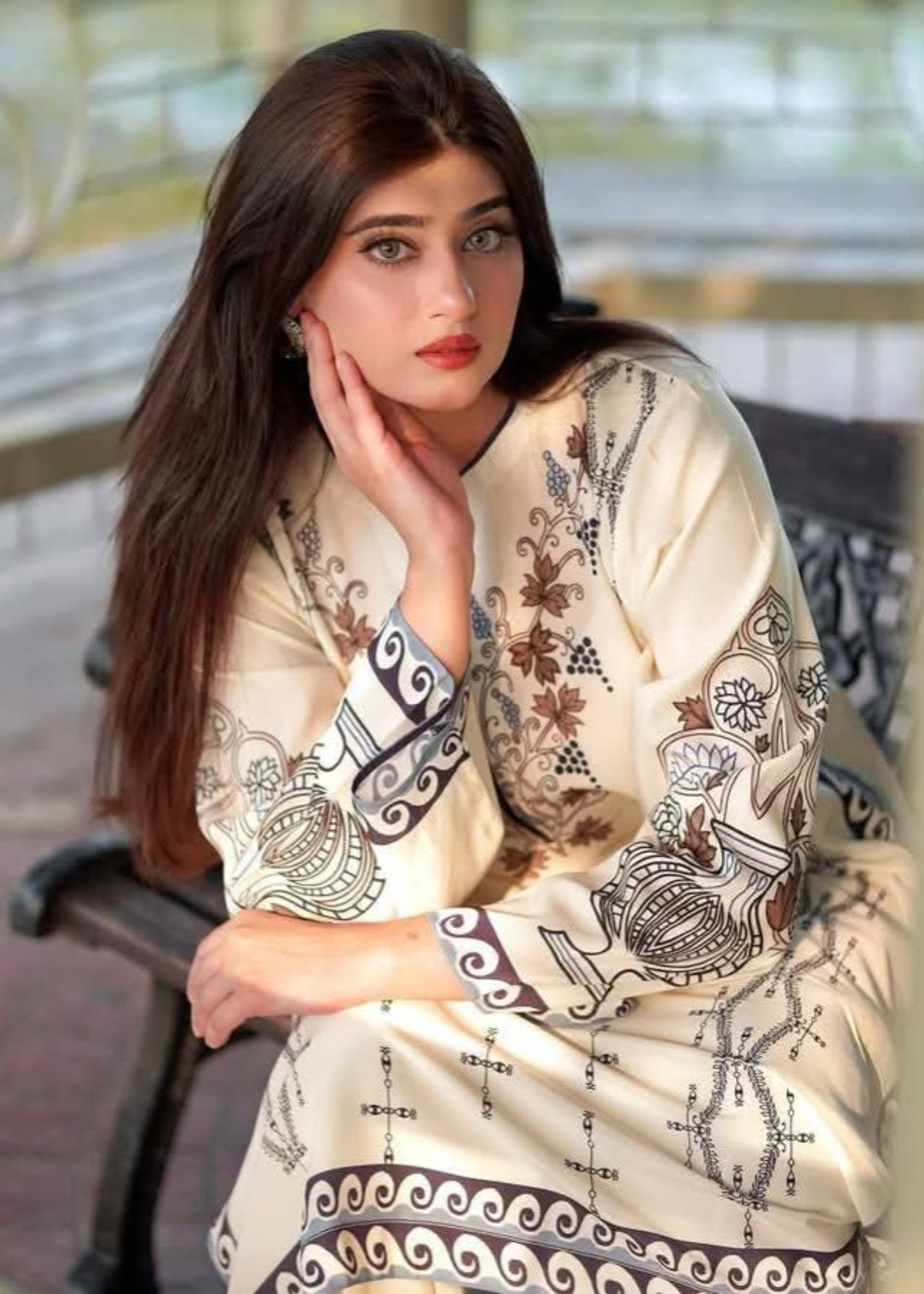 Ayat Amal Official Koh e Noor Women 2pcs