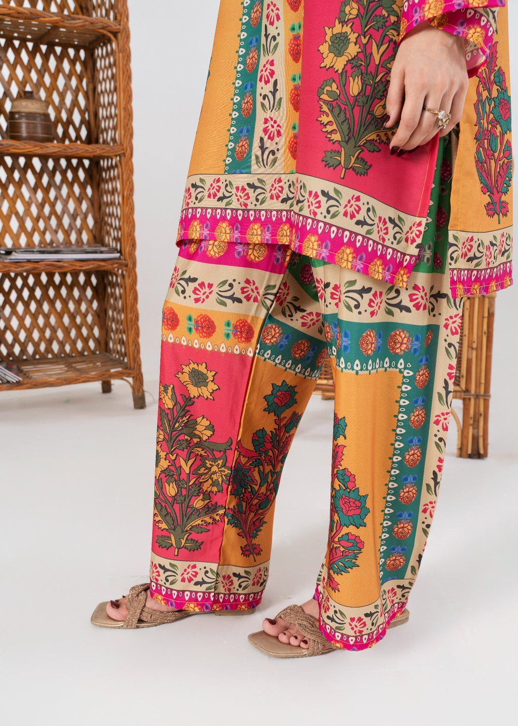 Aqs n Man Gulzar AM 025 Women 2pcs