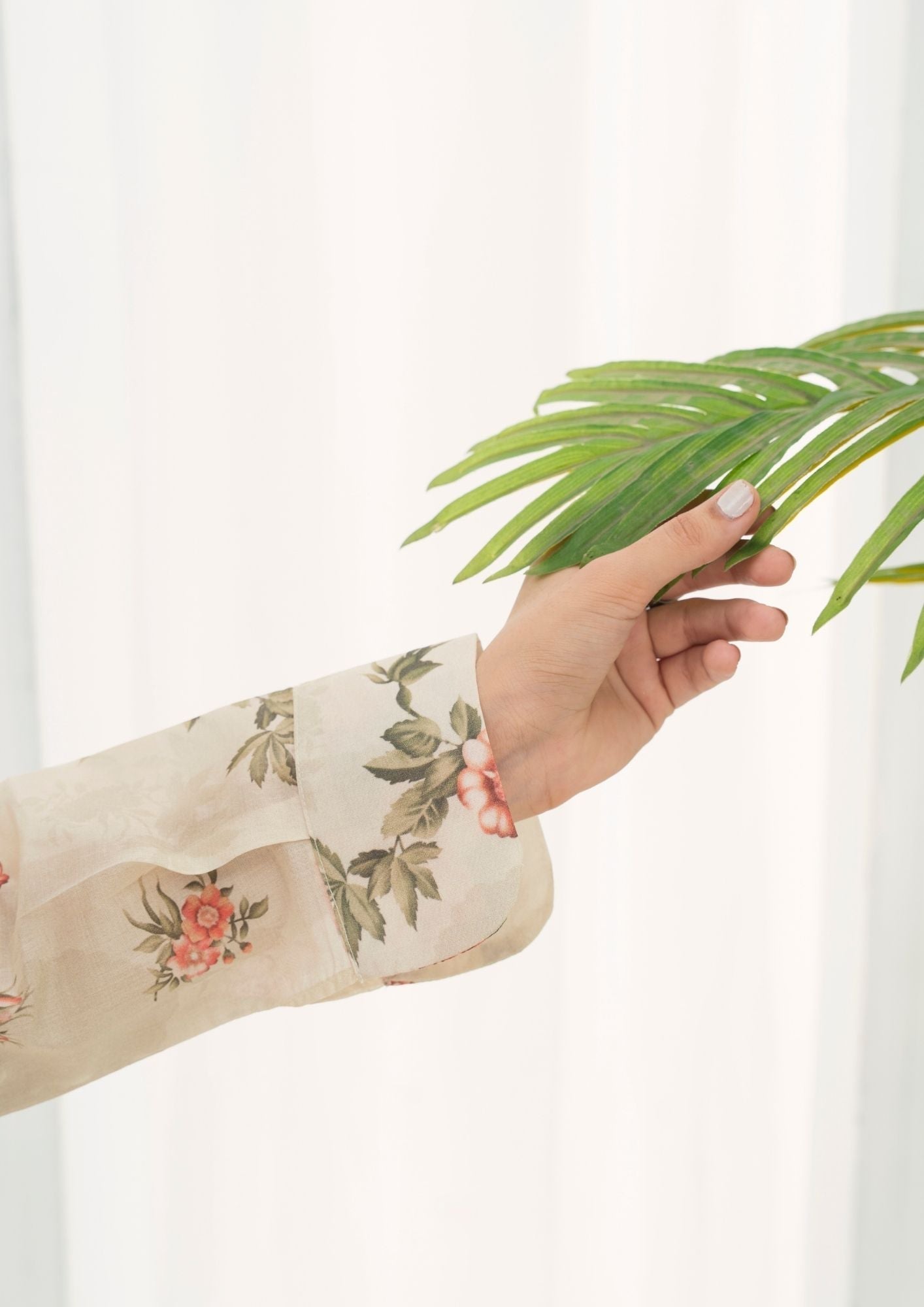 Alfatah Pret Printed Lawn with Embroidery GULZAAR S25 0002 Women 2pcs