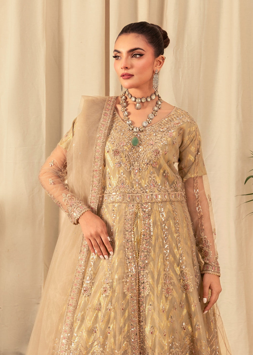 Four Season Boutique DILJAAN PISTA GOLD Women 3pcs