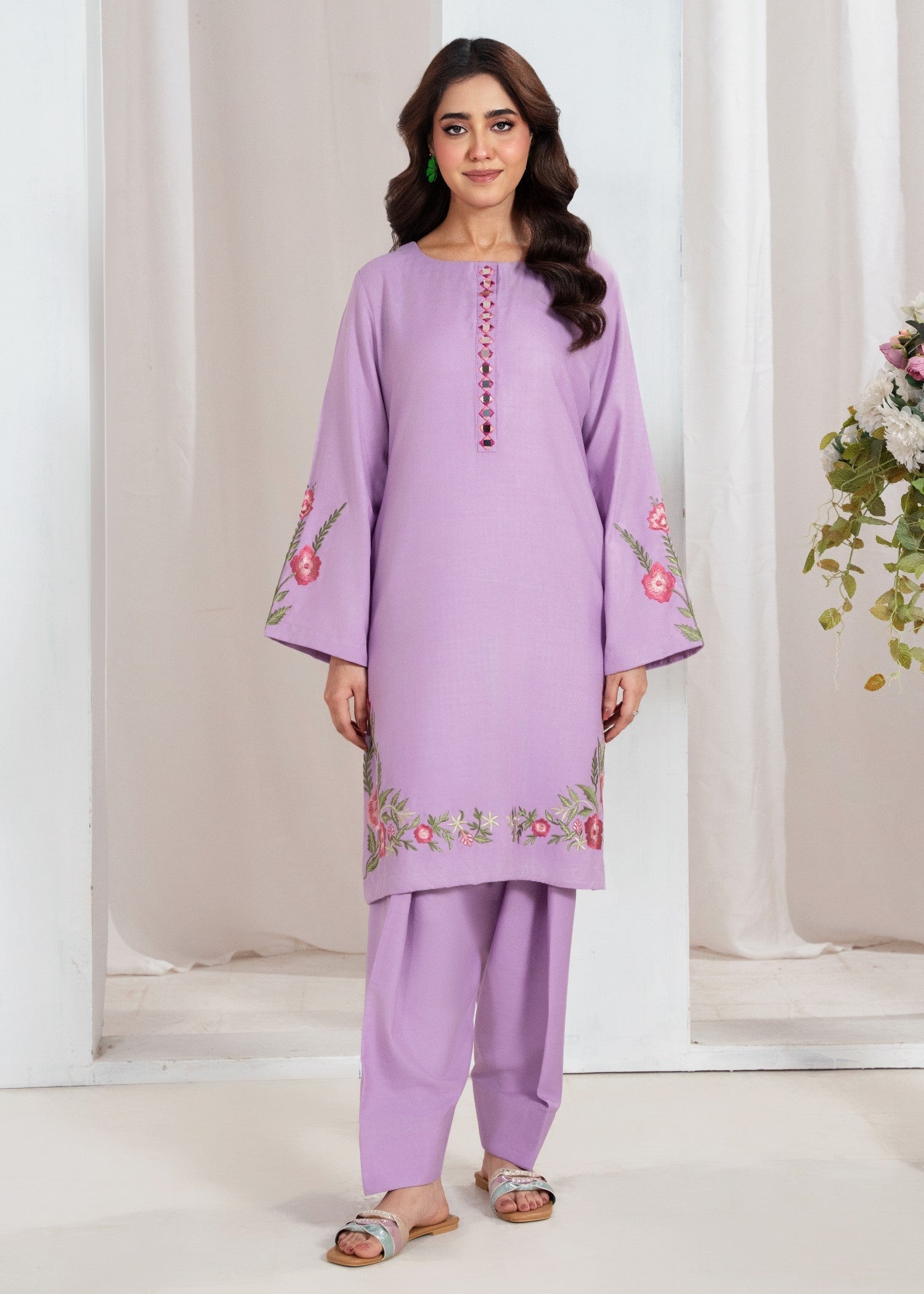 Sahibas By Mirza Iqra Kasni Women 2pcs