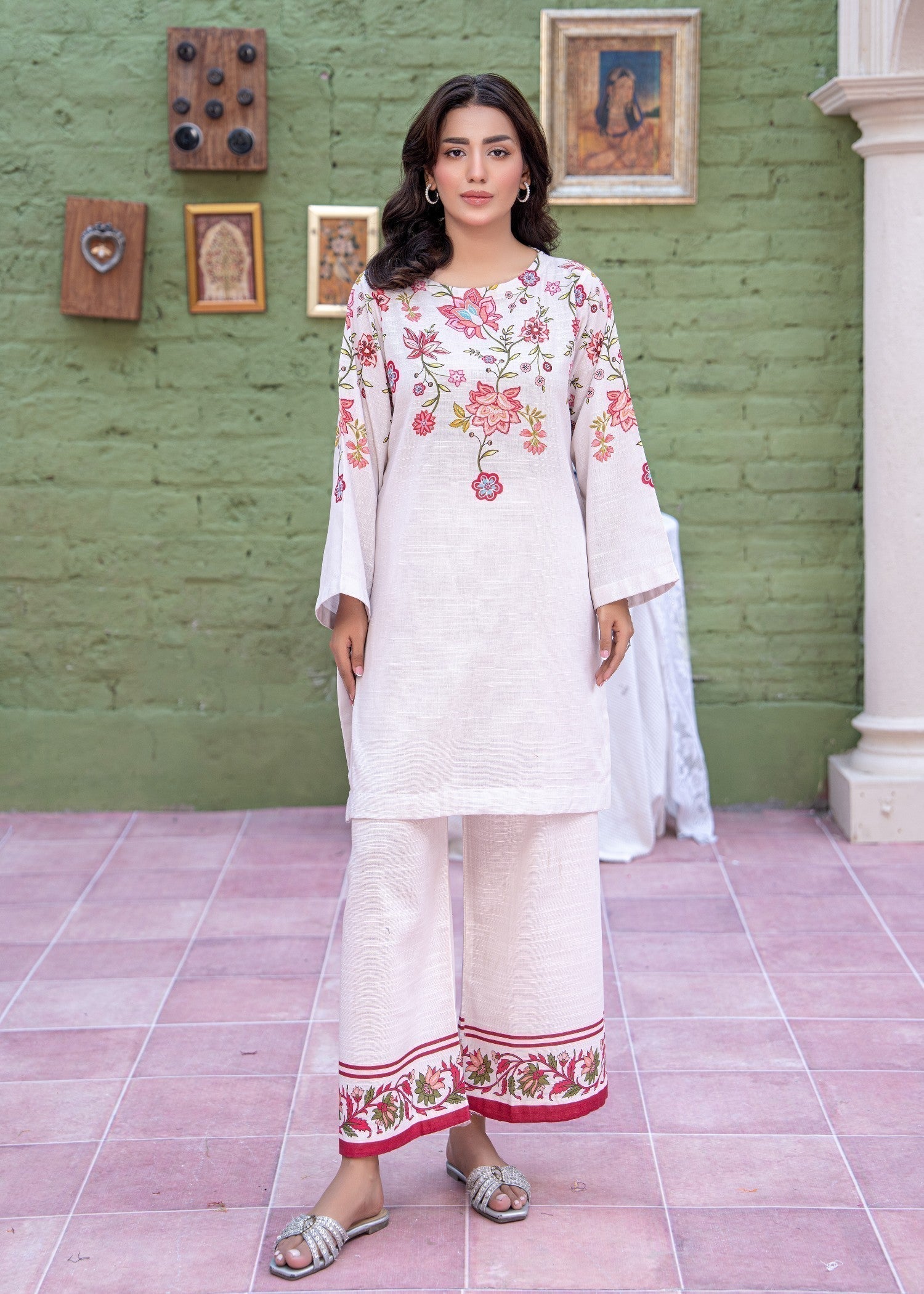 Zeyorah Ivory Women 2pcs