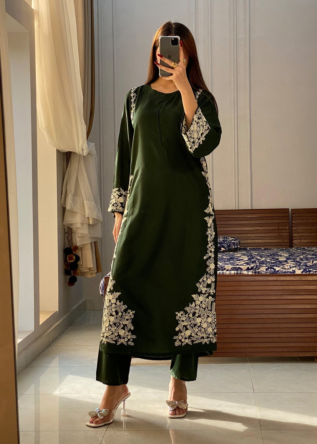 Stylish Collection MARGARITA EMBROIDERED Women 2pcs