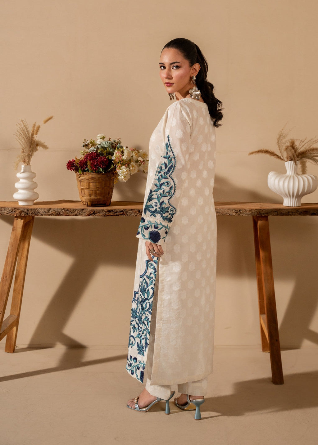 Sahibas By Mirza Khansa Women 2pcs