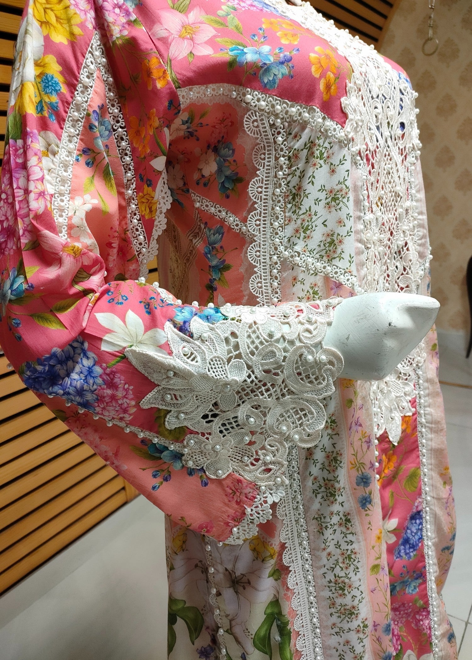 Maria B M.Prints 9B V1 25(S) Women 3pcs