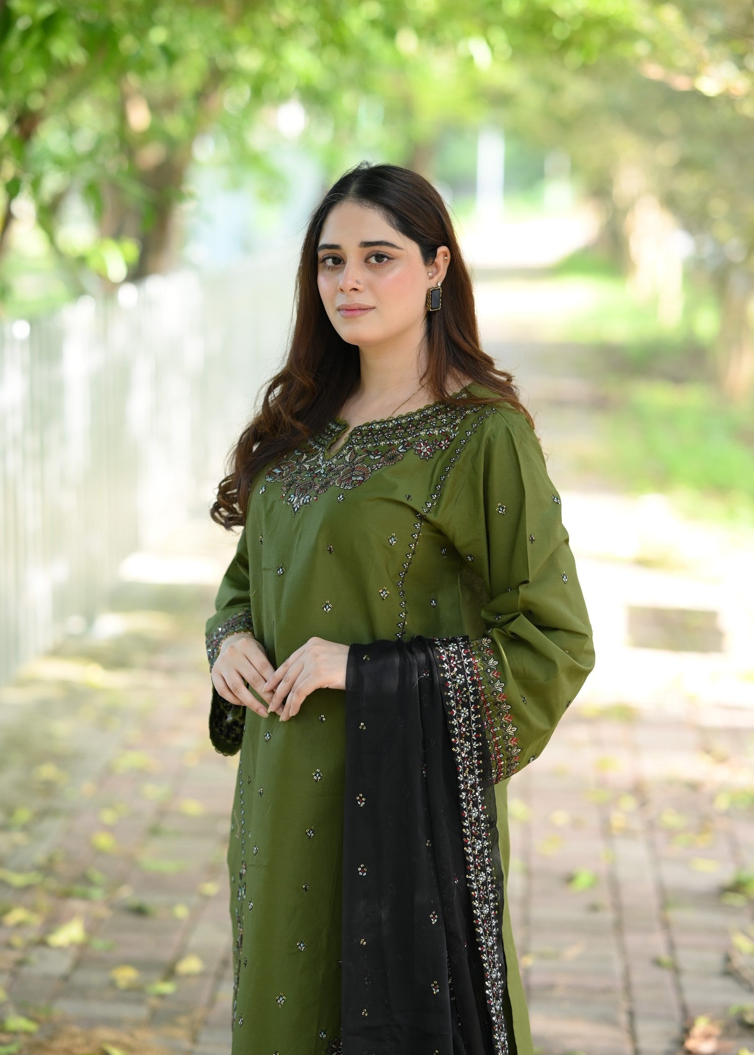 Libas Thread Olive Whisper Women 3pcs