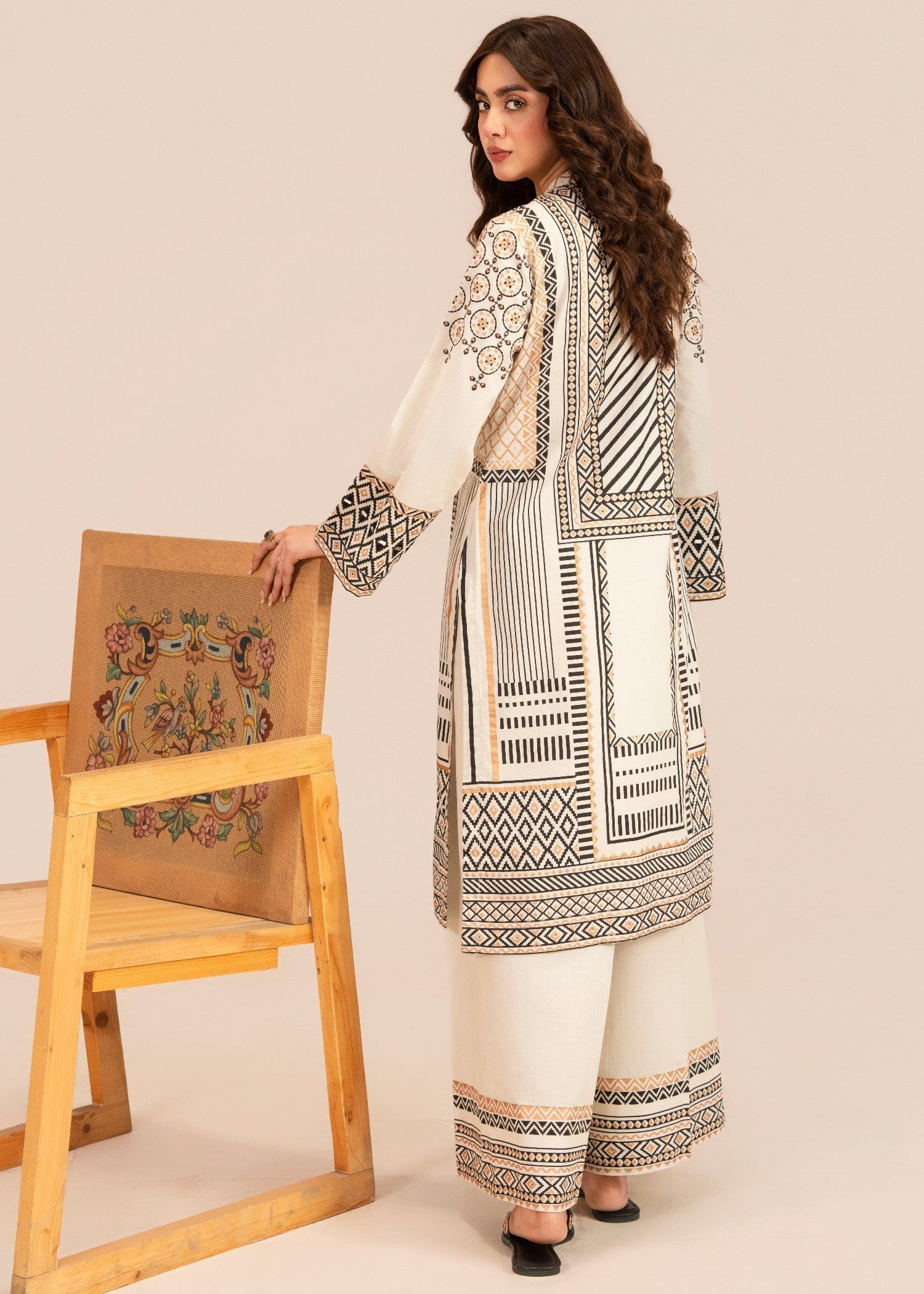 Sahibas By Mirza Aram Women 2pcs