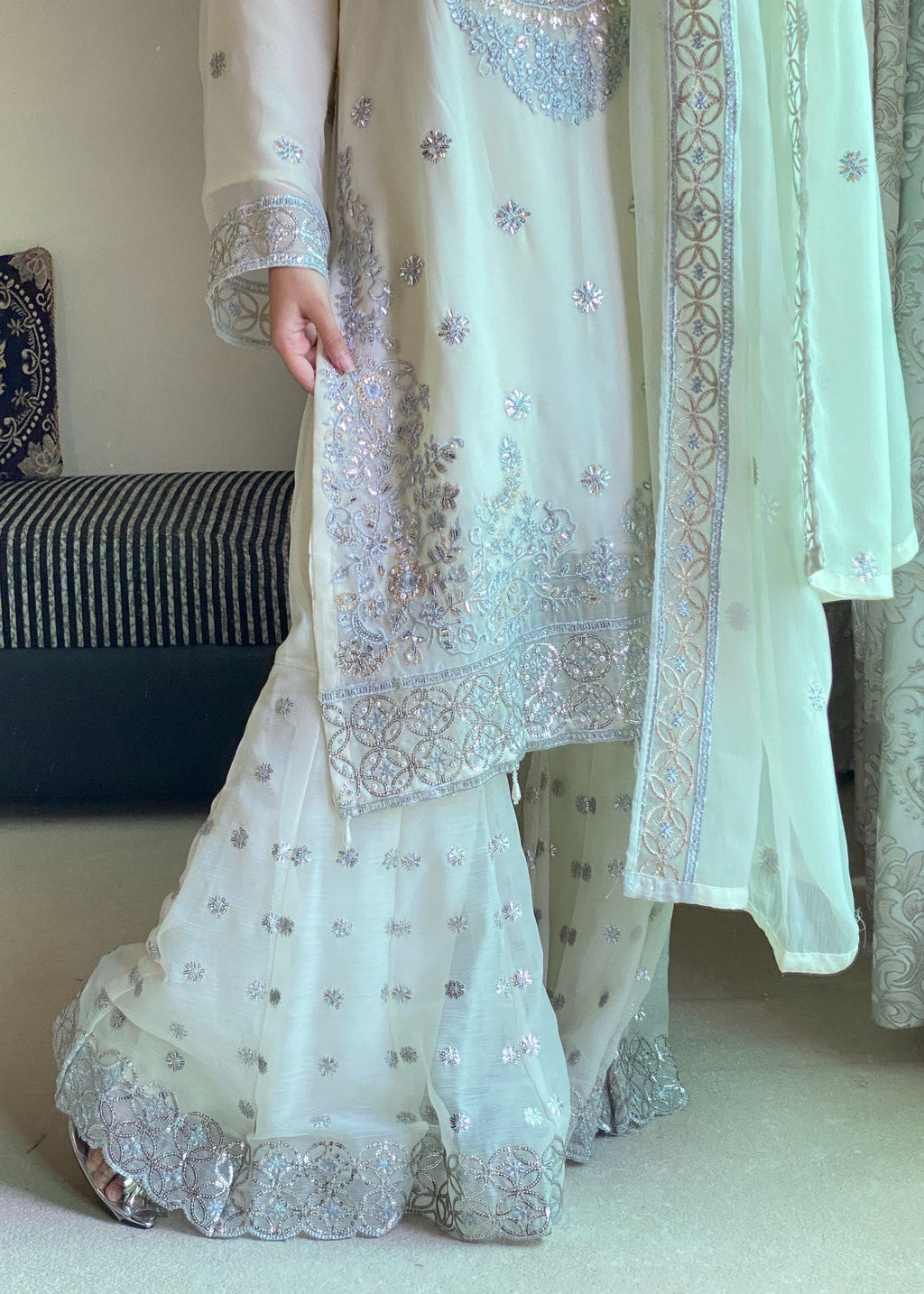 Four Season Boutique FARSHI GHARRARA CREAM Women 3pcs