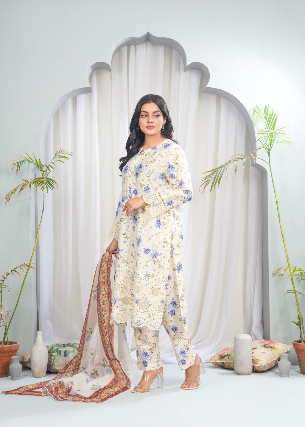 Dareechay Ivory Bloom Print Suit FOP37 Women 3pcs