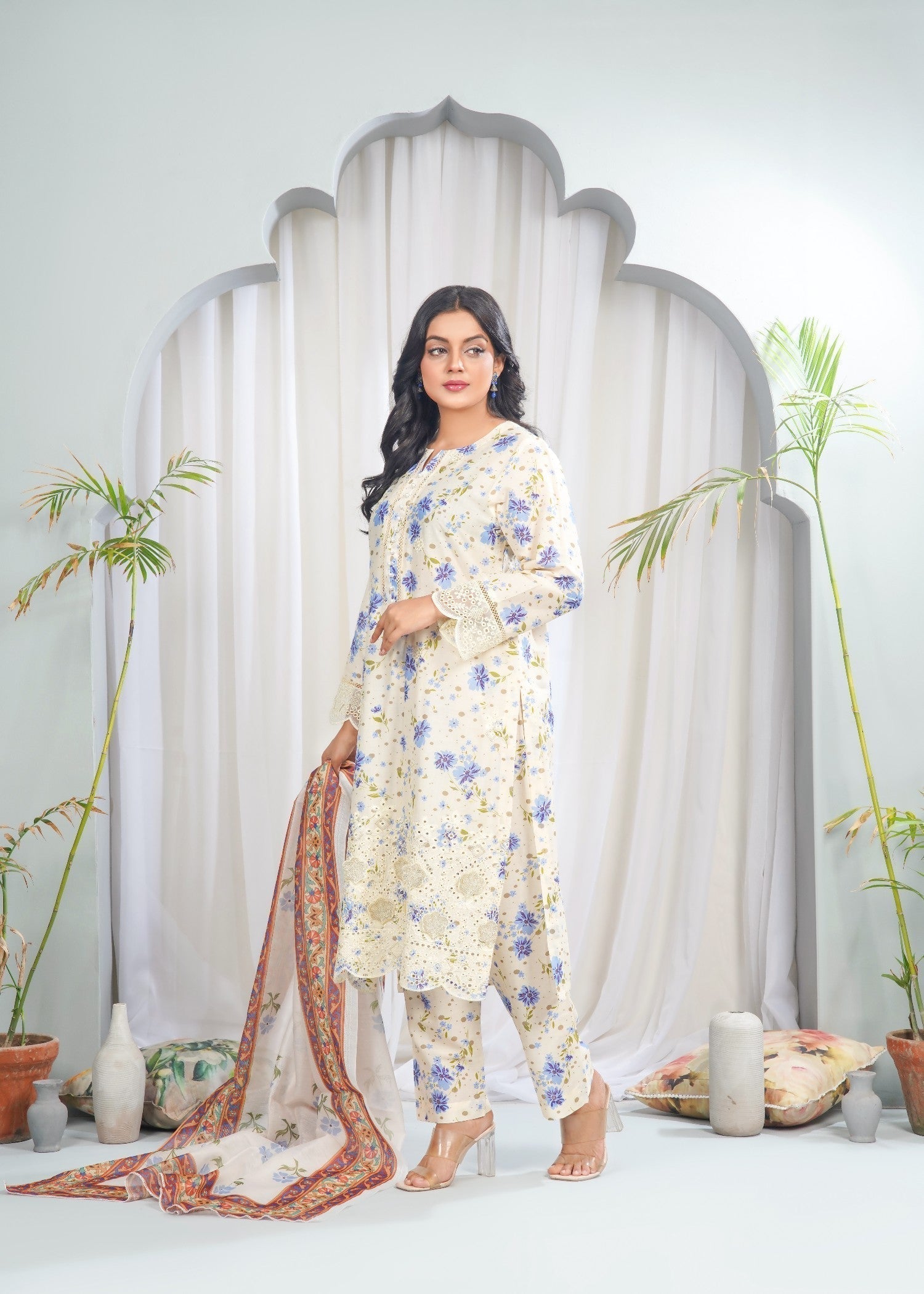 Dareechay Ivory Bloom Print Suit FOP37 Women 3pcs