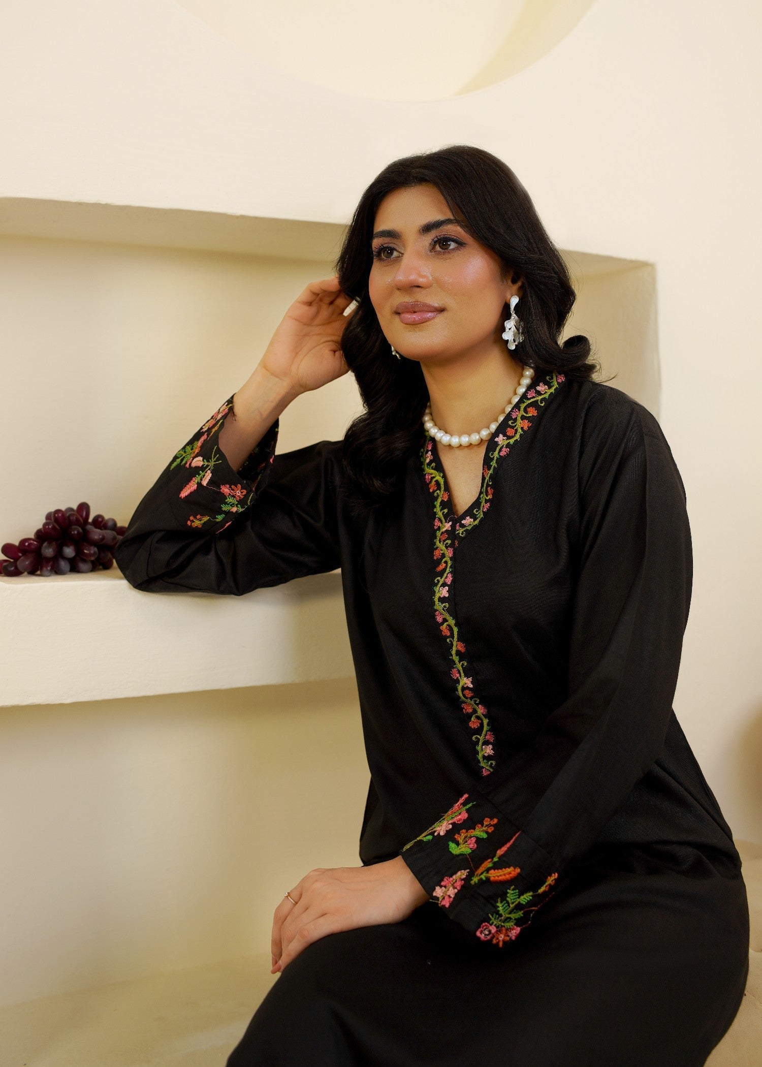 Tawakal Closet Black Orchid Women 2pcs