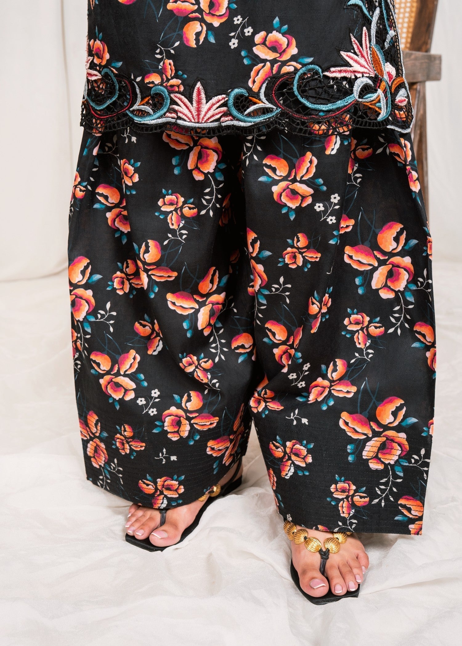 Sahibas By Mirza Velour Black Women 3pcs