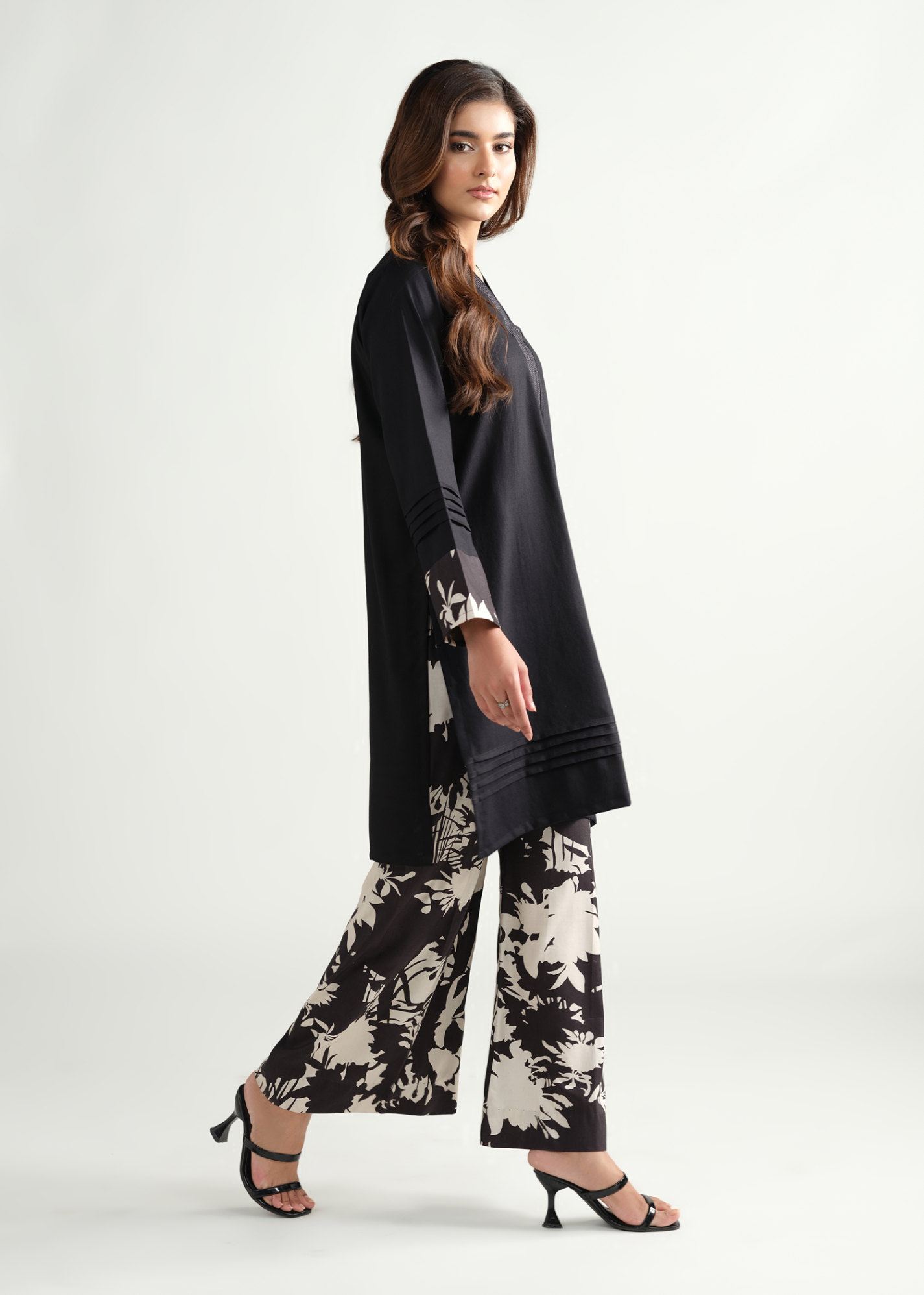 Sinoor Roha Stitched Women 2pcs