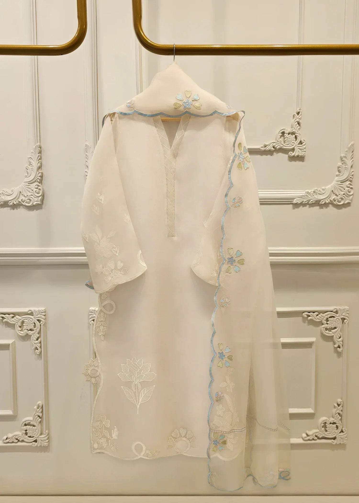 Agha Noor Pure Organza Embroidered Suit S112400 Women 3pcs