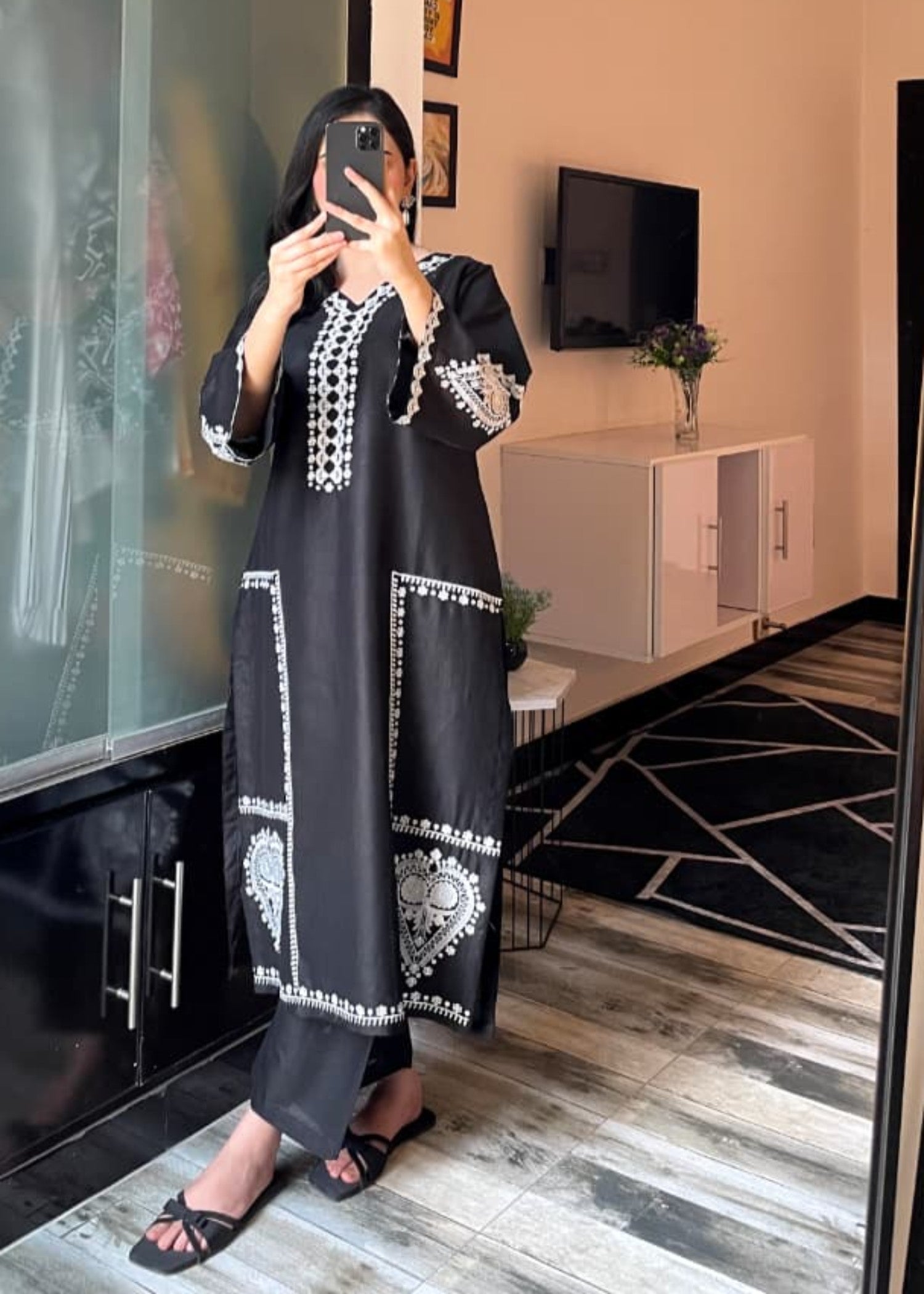 Tehzeeb Libas BLACK SPARKLE EMBROIDERED Women 2pcs