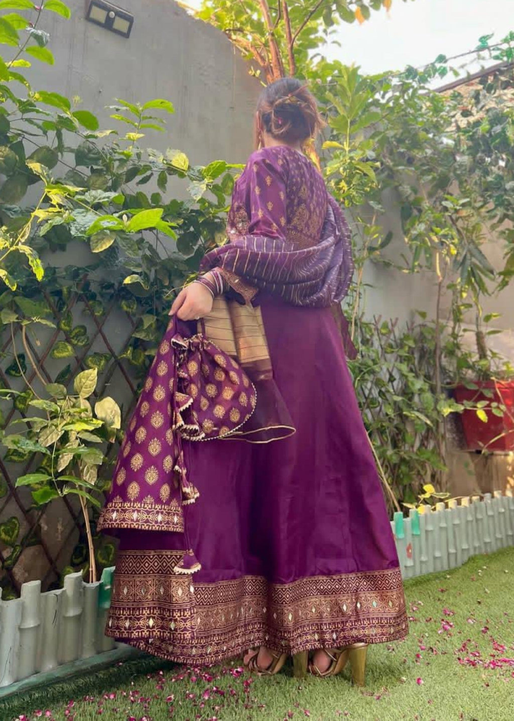 1 Mahoor Haven purple 0052 Women 4pcs