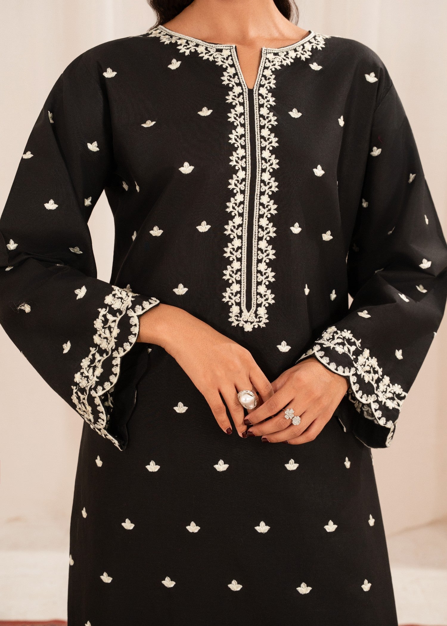 Chaudhary Arts Black hock Women 2pcs