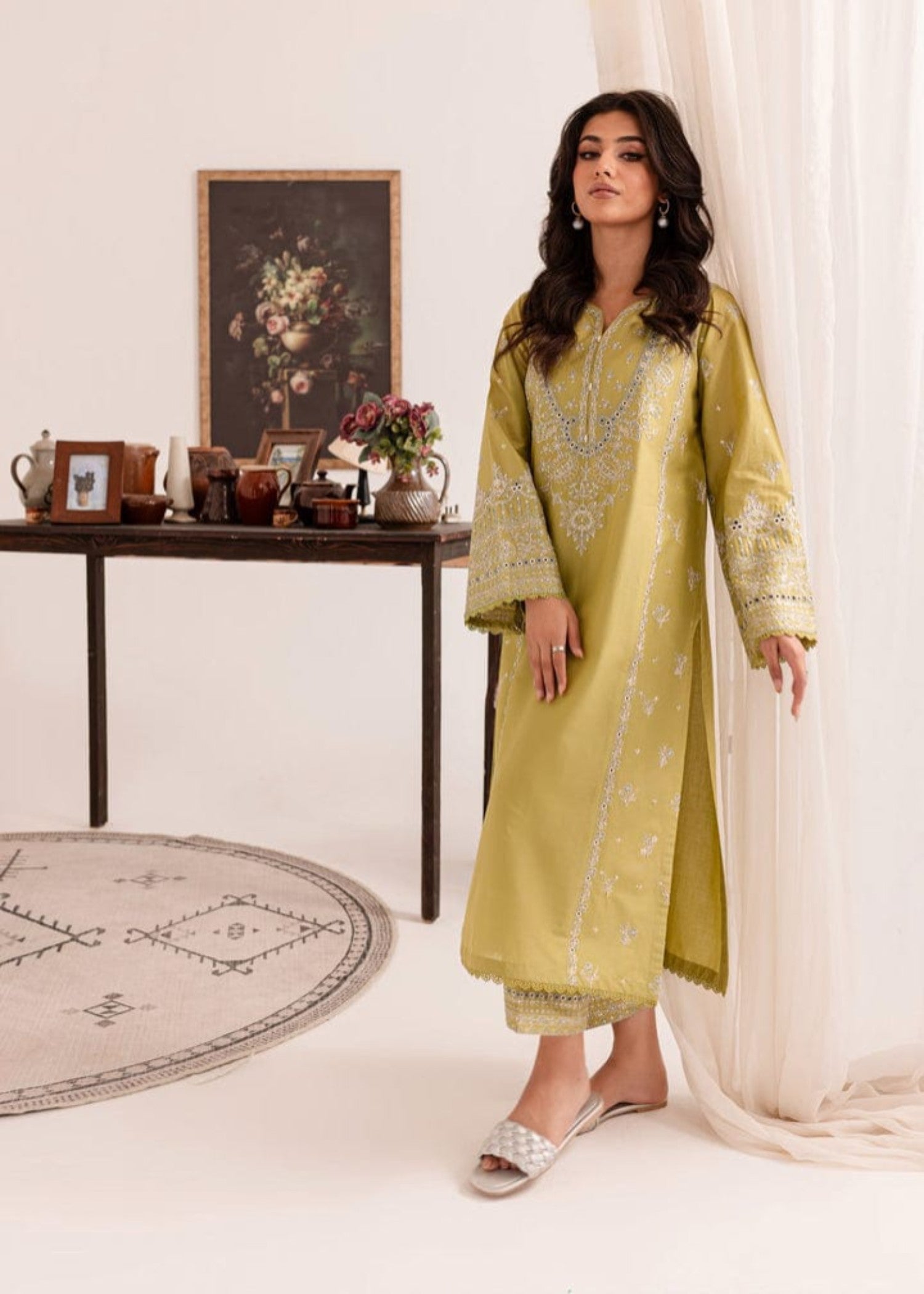 Shehroz Fashion Rang e Naz lawn embroidery suit Women 2pcs