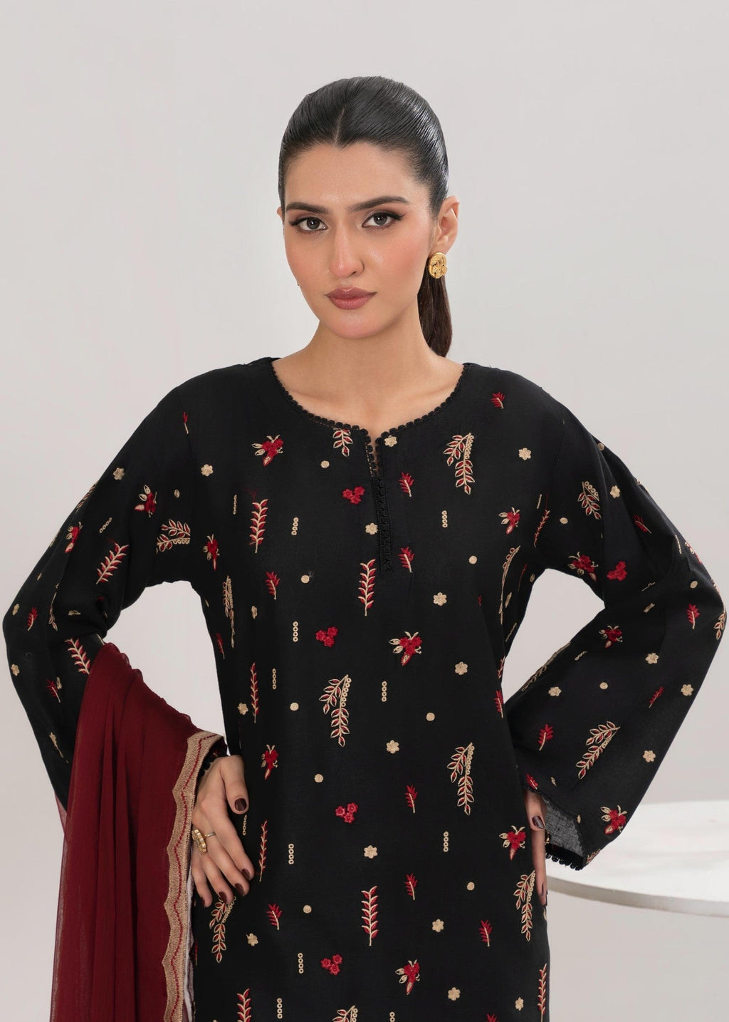 Stylish Collection DREAM EMBROIDERED Women 3pcs