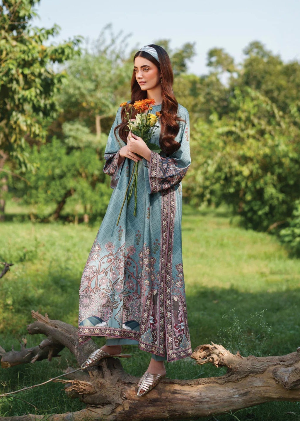 Garnet Clothing Keroz Women 2pcs