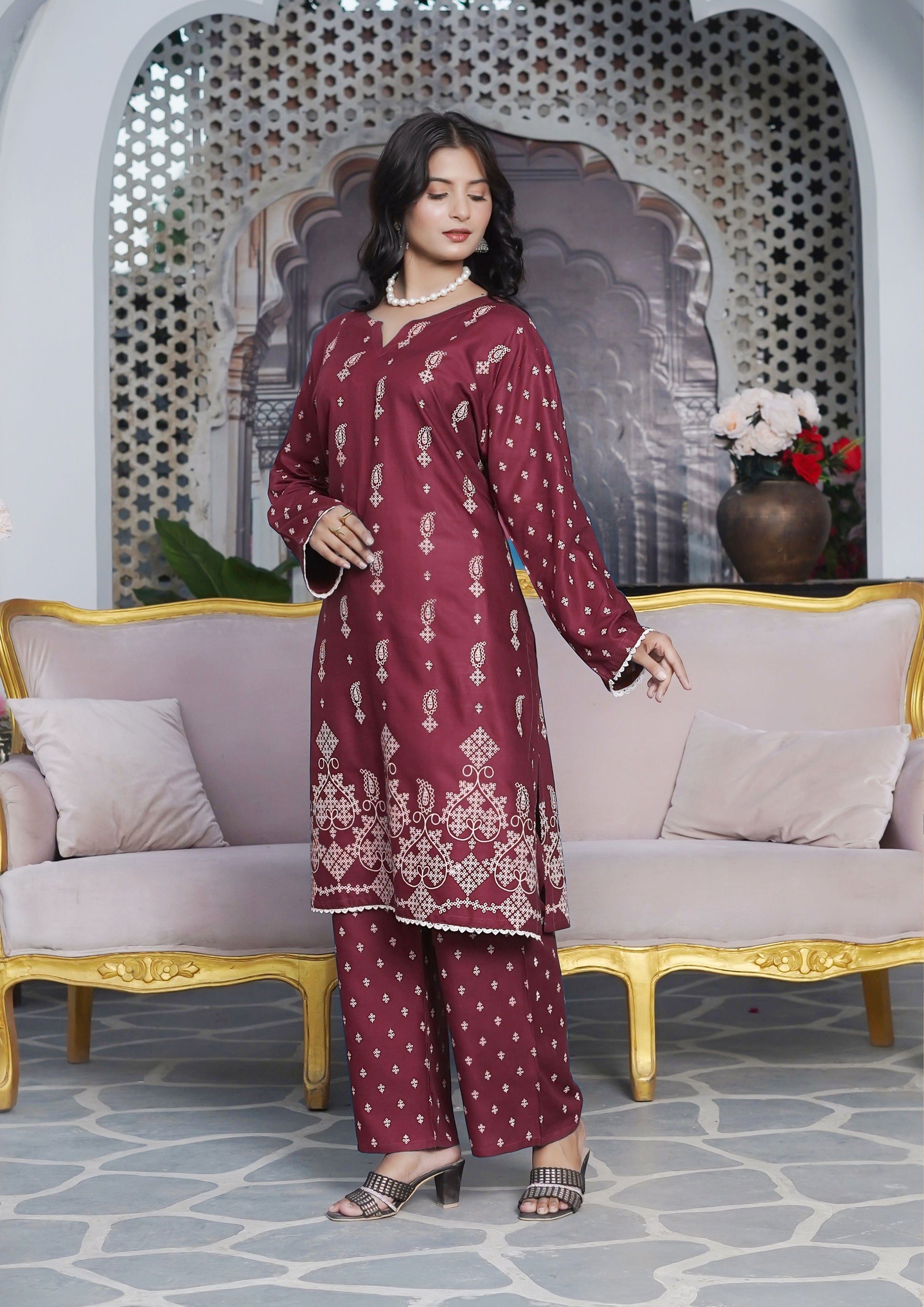 Hamna Kalim GULNAR MAROON Women 2pcs