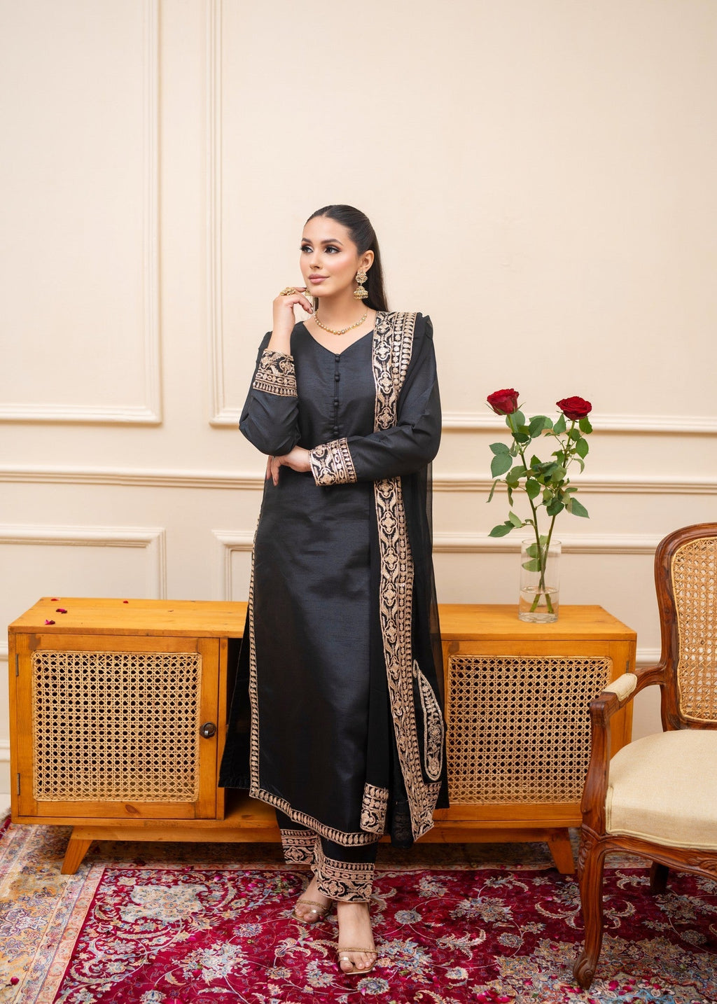 Alyssa BLACK RAWSILK SUIT ALL306 Women 3pcs