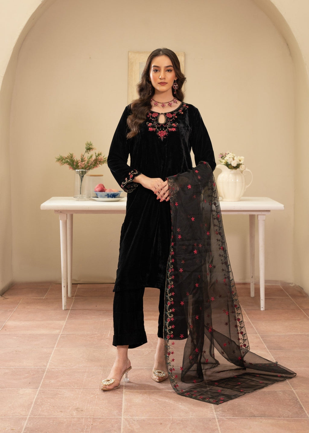 Naaz Couture Black velvet Embroidered Suit Women 3pcs