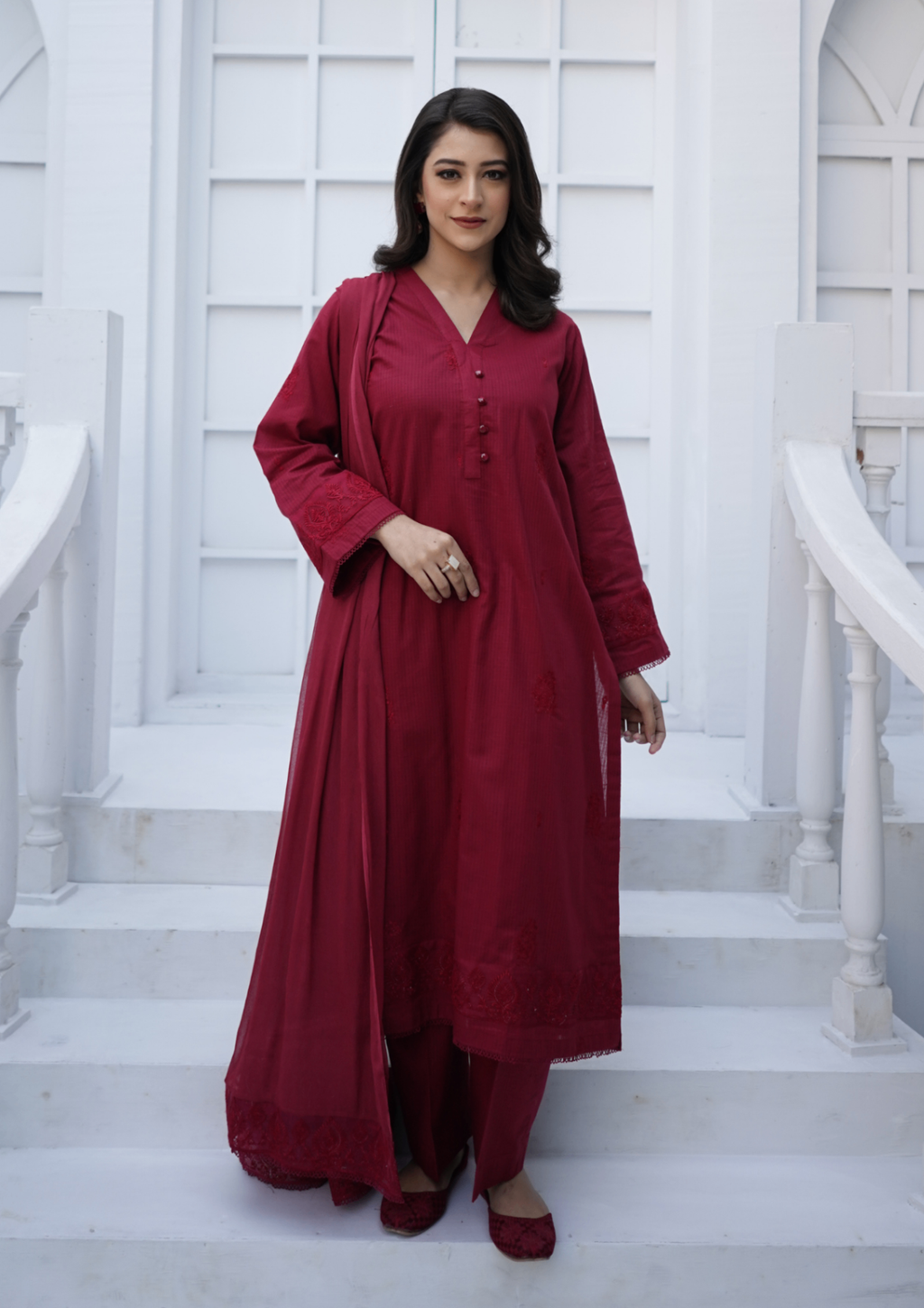 Yolo Pret Embroidered Lawn with Embroidered Border Chiffon Dupatta JASHAN S25 0025 Women 3pcs