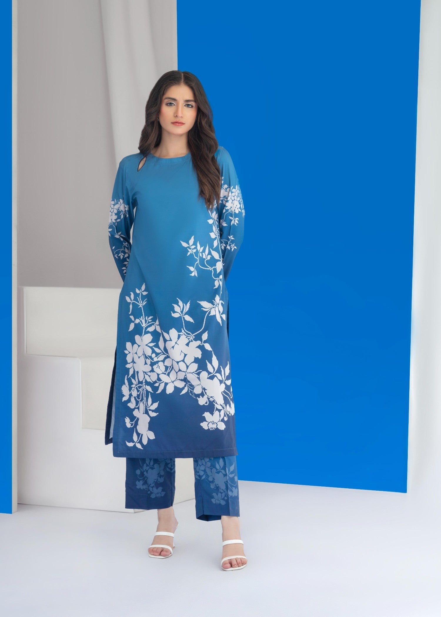 Debelles Célavie Women 2pcs