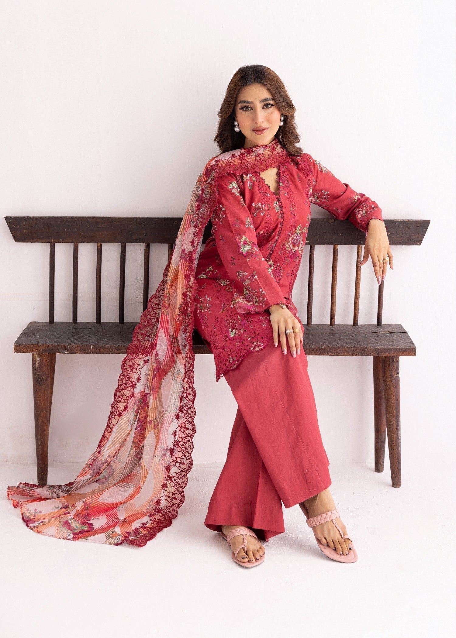 Aik Pret Gulzaar 25 Women 3pcs