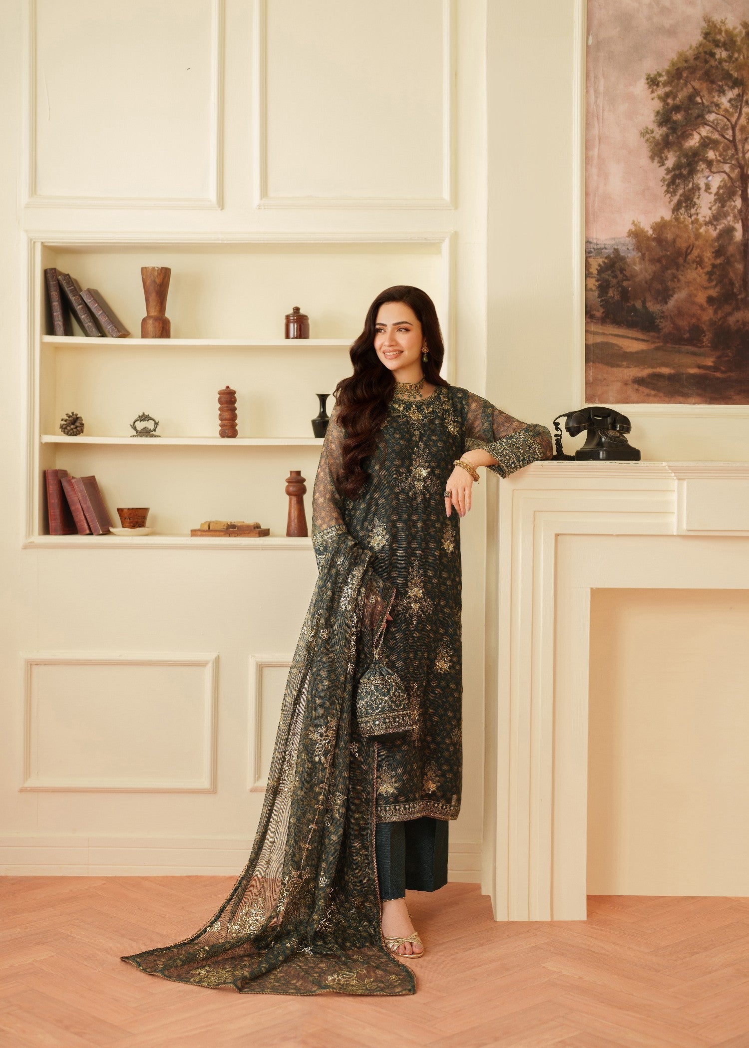 Mohagni LD 01 STITCHED I UNSTITCHED Women 4pcs