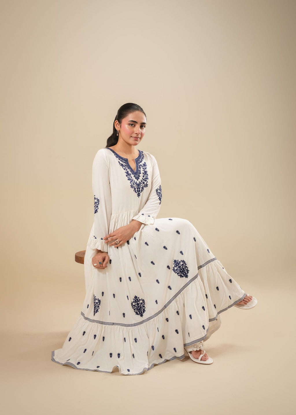 Akhrot Clothing Ivory Whisper Women 2pcs