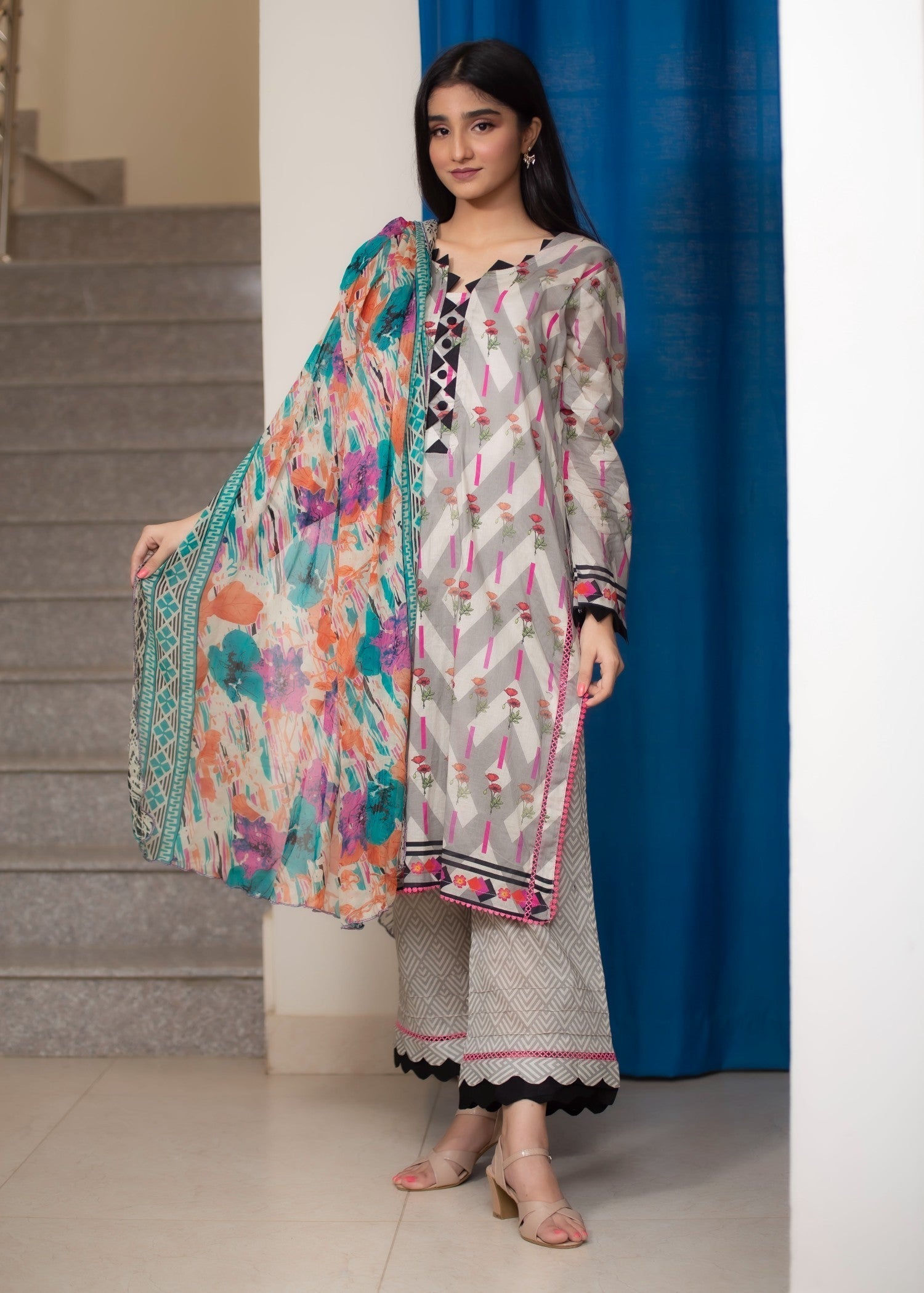 Hayati Collections Lawn | with Chiffon Dupatta | Grey Women 3pcs