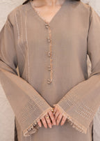 Mannat Vora Women 2pcs