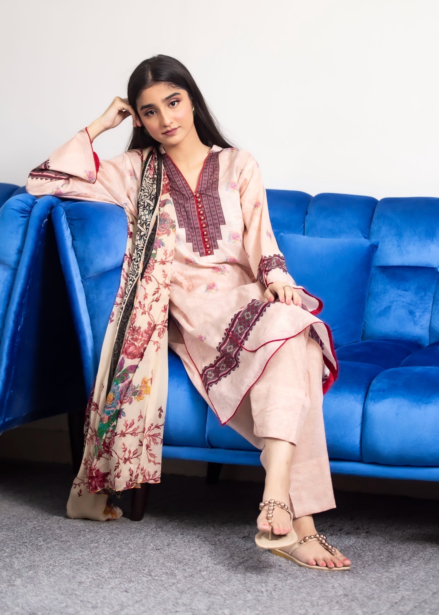 Hayati Collections Lawn | with Chiffon Dupatta | Peach Women 3pcs