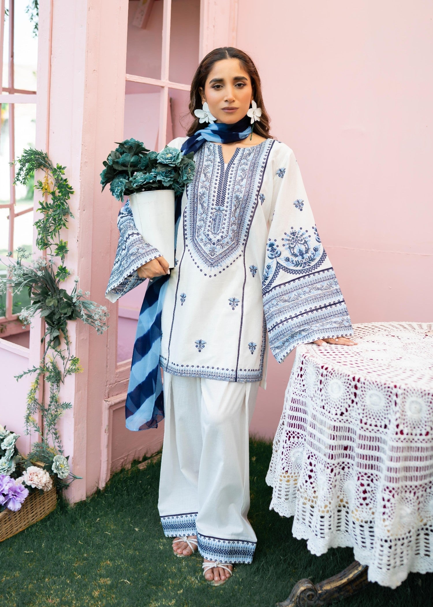 Laiba Mir Pearl White Women 3pcs