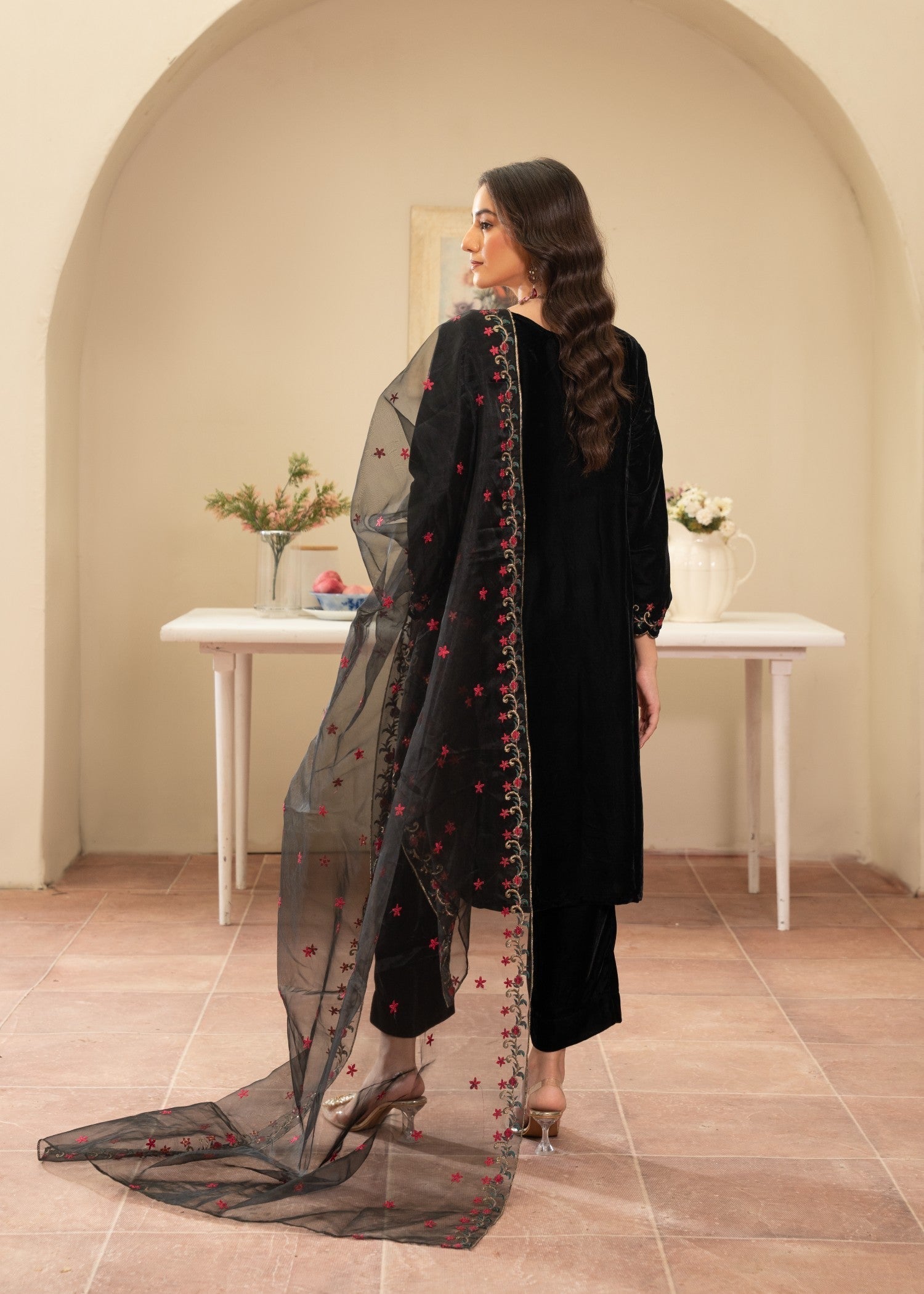 Naaz Couture Black velvet Embroidered Suit Women 3pcs