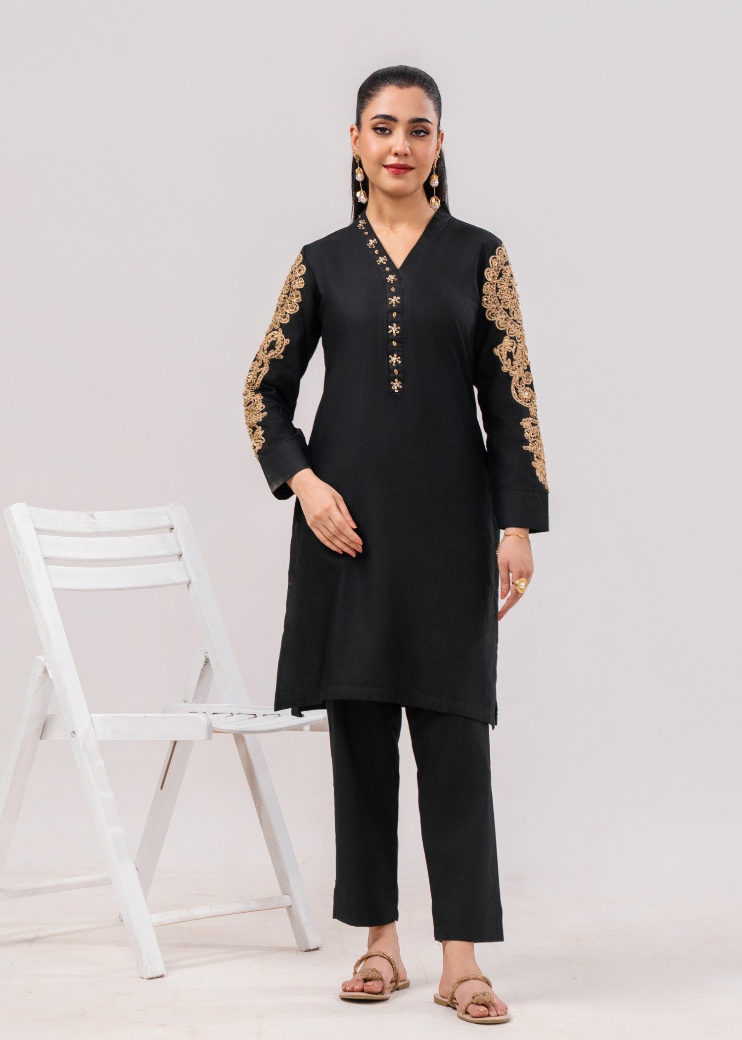 Hoorwani Beenish Women 2pcs