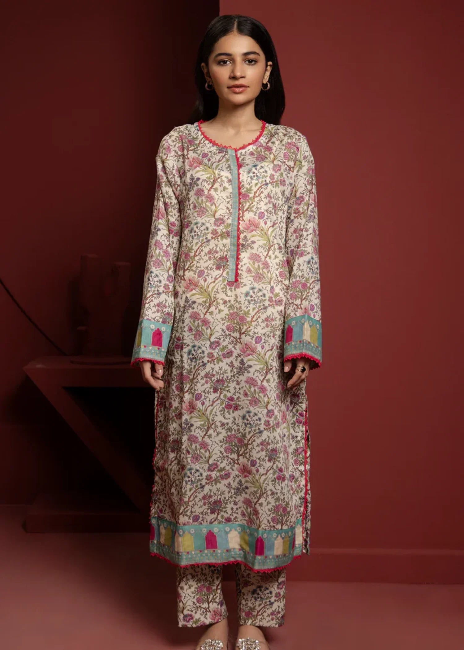 Zellbury WPW2423144 Off White Women 2pcs