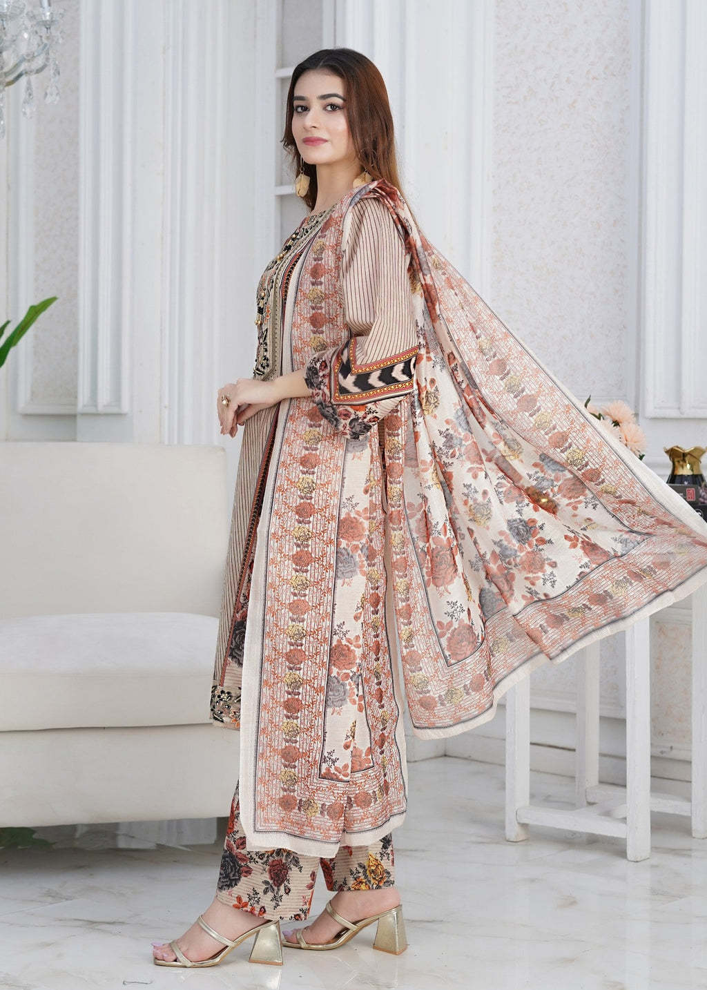 Mh Cloth House YAADGAAR Women 3pcs